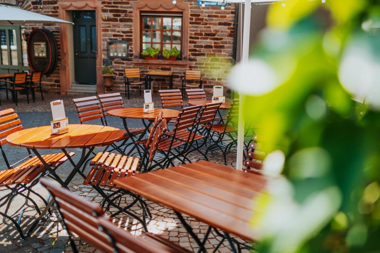 Ratskeller Hotel & Restaurant Krov Luaran gambar